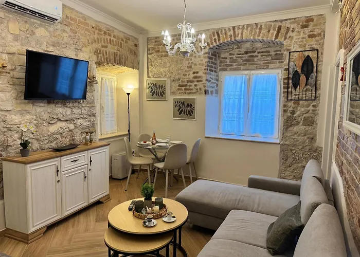 Bruskos Luxury Corfu (city)