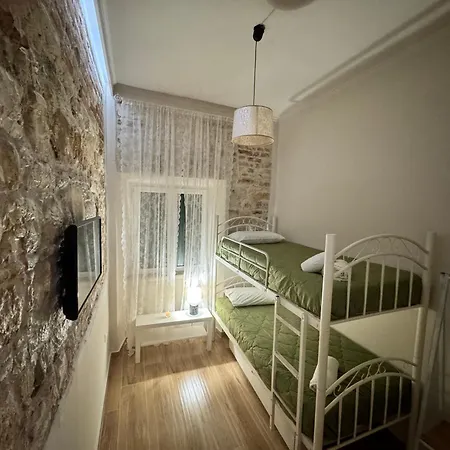 Bruskos Luxury Apartment
