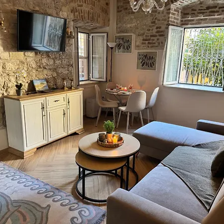 Apartment Bruskos Luxury