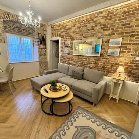 Bruskos Luxury Apartment Corfu (city)