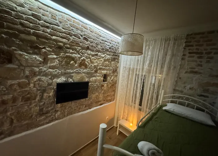 Bruskos Luxury * Corfu (city)